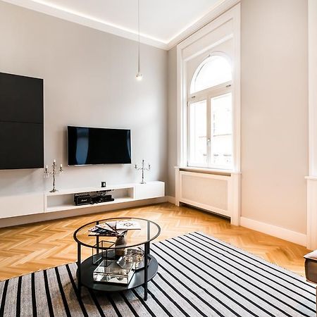 Ferienwohnung Bpr Opera Lux Treasure Budapest Exterior foto