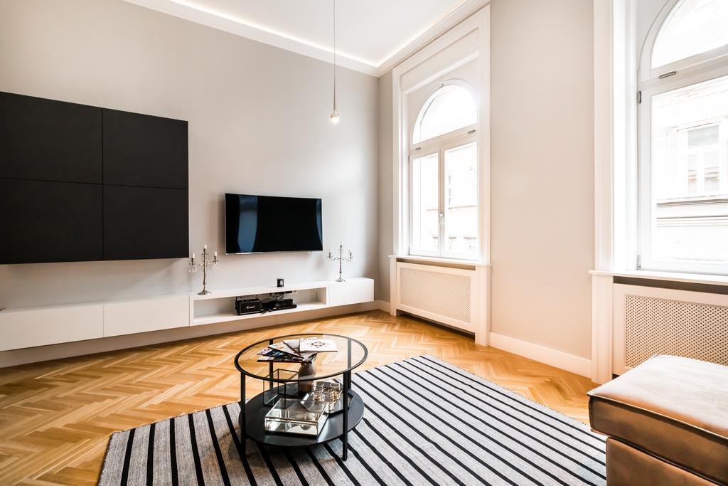 Ferienwohnung Bpr Opera Lux Treasure Budapest Exterior foto